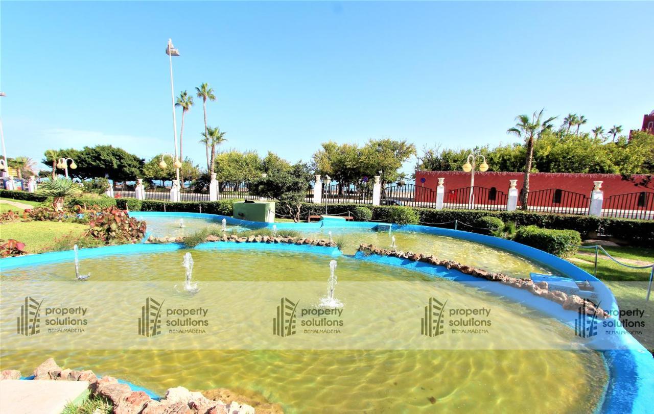 812 Benalbeach. 1ºlinea De Playa. Vistas A La Piscina Y La Montana. 贝纳尔马德纳 外观 照片